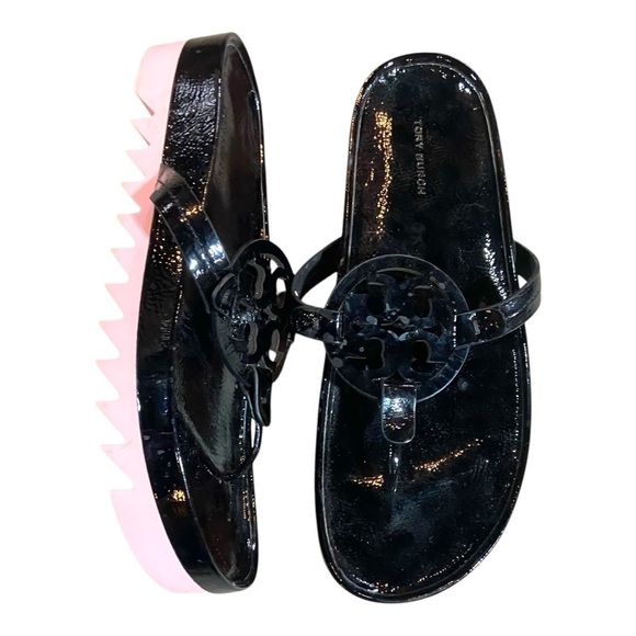 Tory Burch Women's Miller Cloud Lug Sandals Perfect Black/Petunia Patent 10.5 - Picture 1 of 6